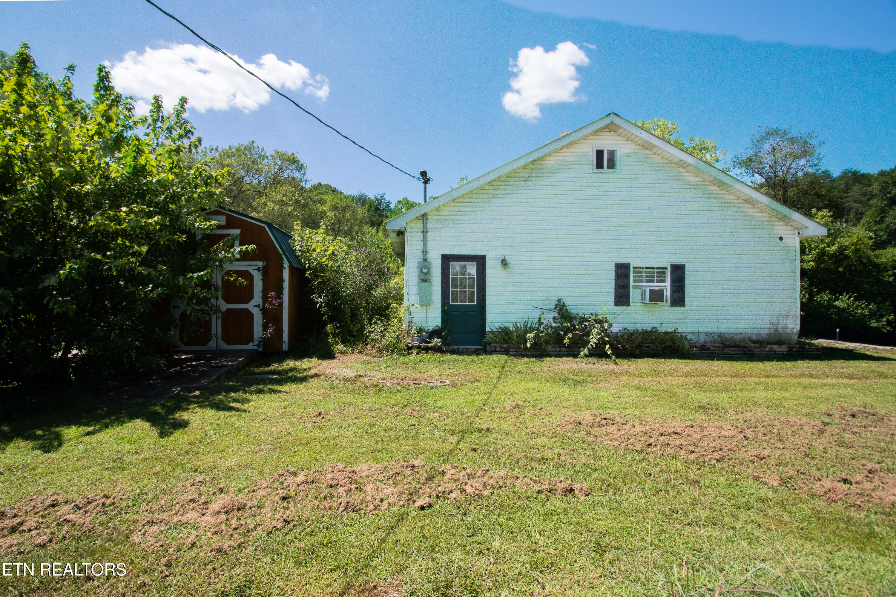 213 Brock Road Maynardville, TN 37807 - Photo 21 of 26 Side Exterior