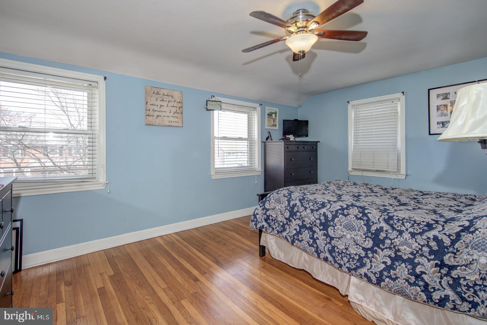 532 Achille Road Havertown, PA 19083 - Photo 11 of 18