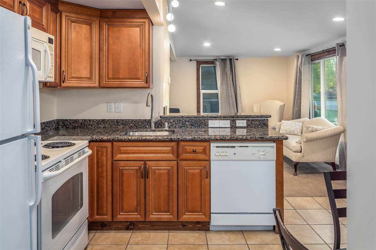 4718 North Best Road Spokane Valley, WA 99216 - Photo 7 of 20