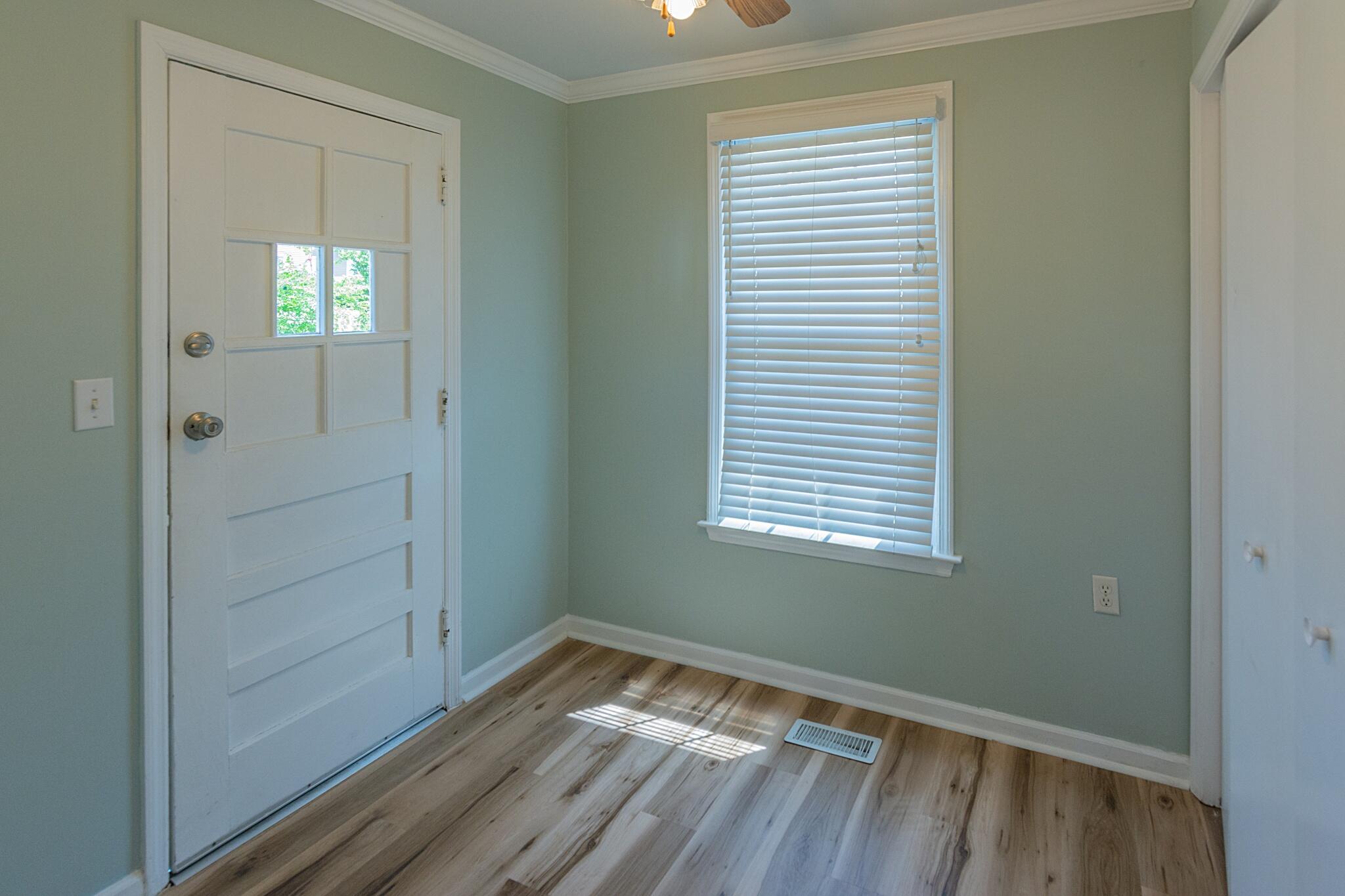 323 Walsh Road Chattanooga, TN 37405 - Photo 17 of 41 323WalshSt-17