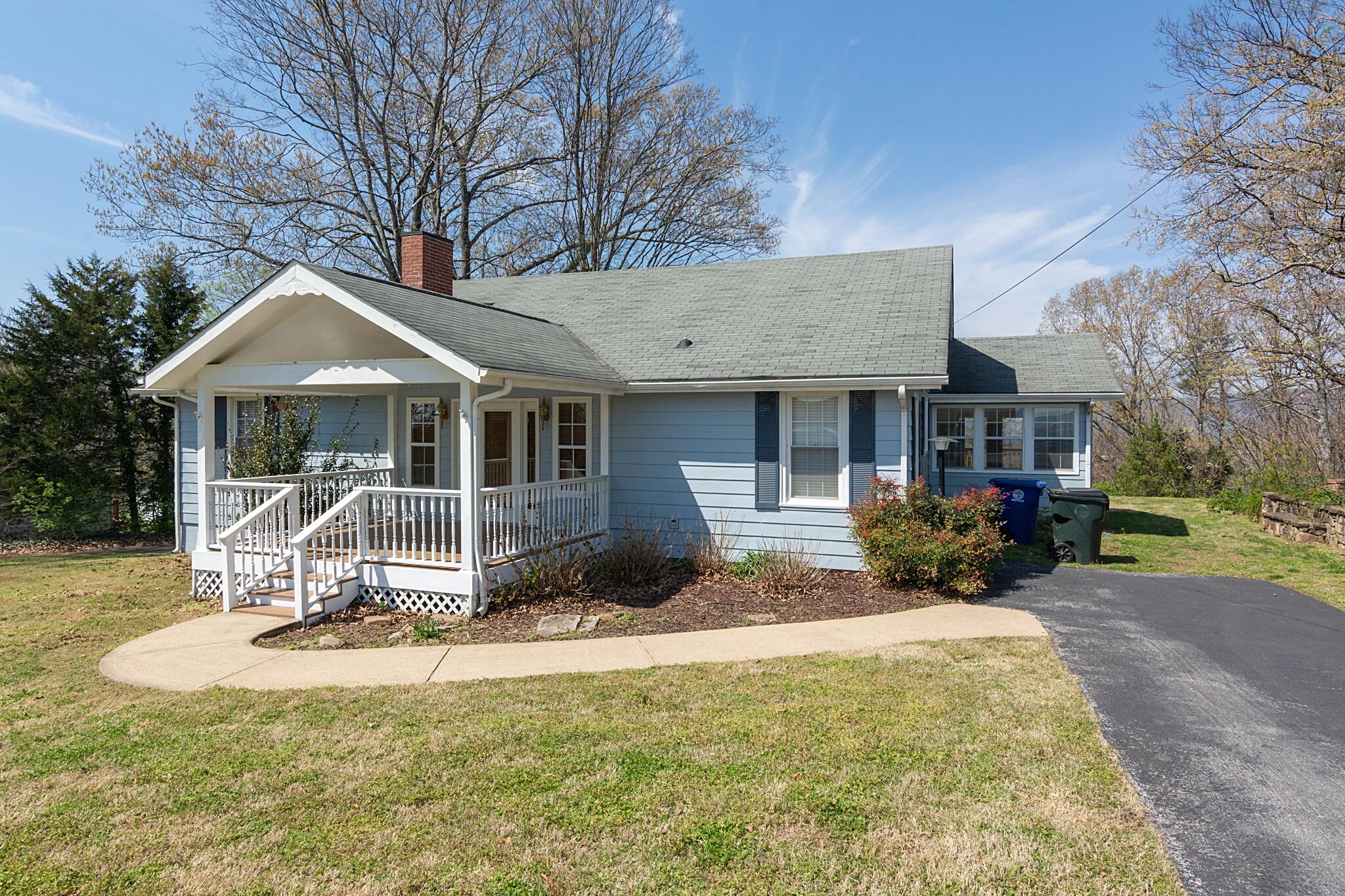 323 Walsh Road Chattanooga, TN 37405 - Photo 41 of 41 323WalshSt-41