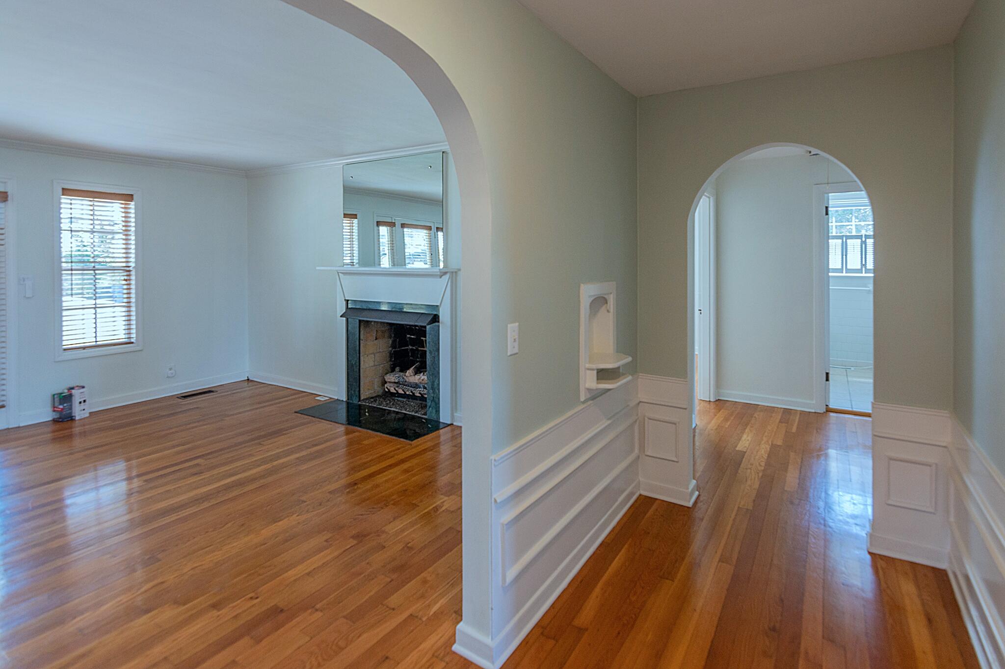 323 Walsh Road Chattanooga, TN 37405 - Photo 8 of 41 323WalshSt-8