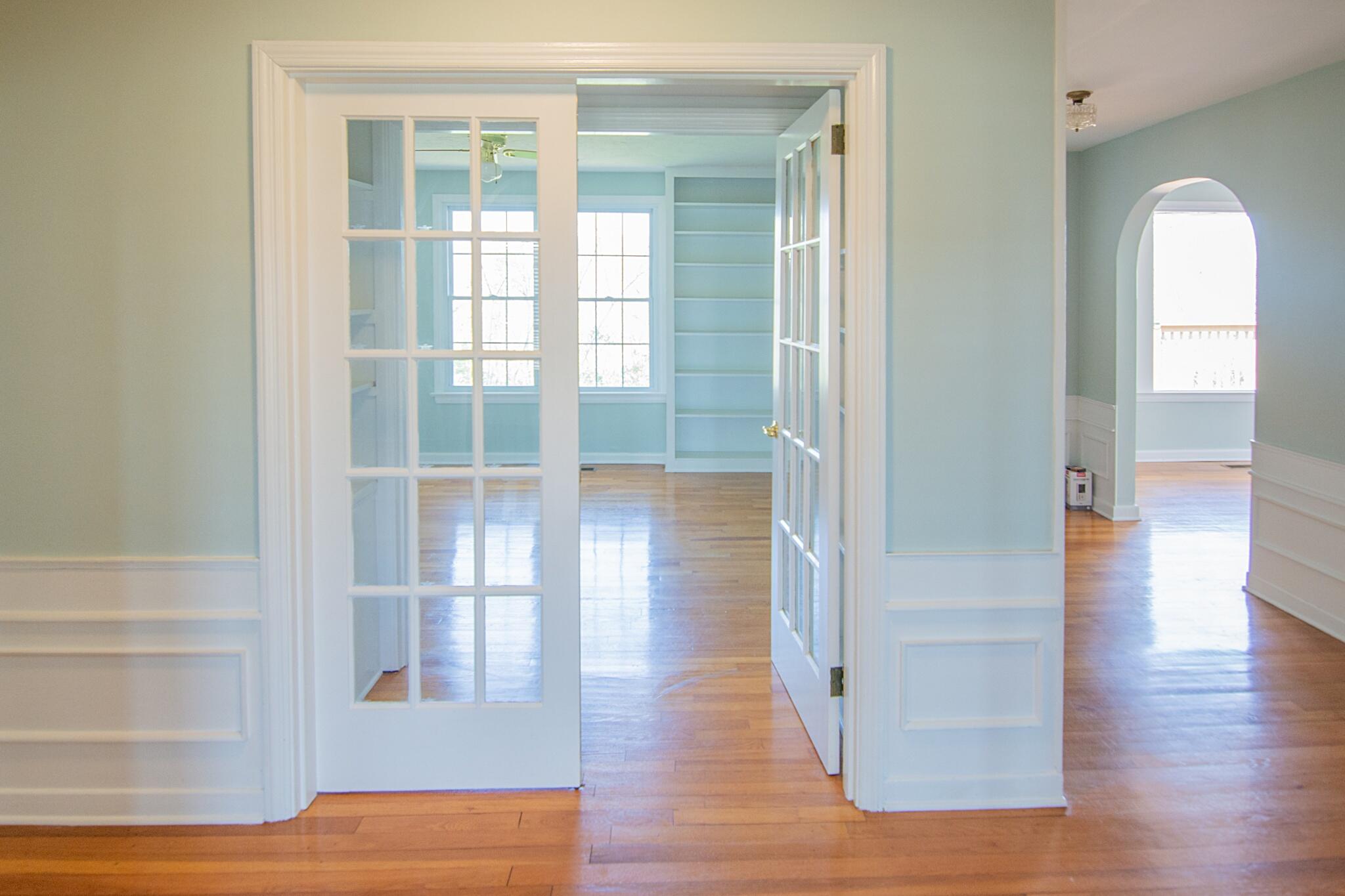 323 Walsh Road Chattanooga, TN 37405 - Photo 9 of 41 323WalshSt-9