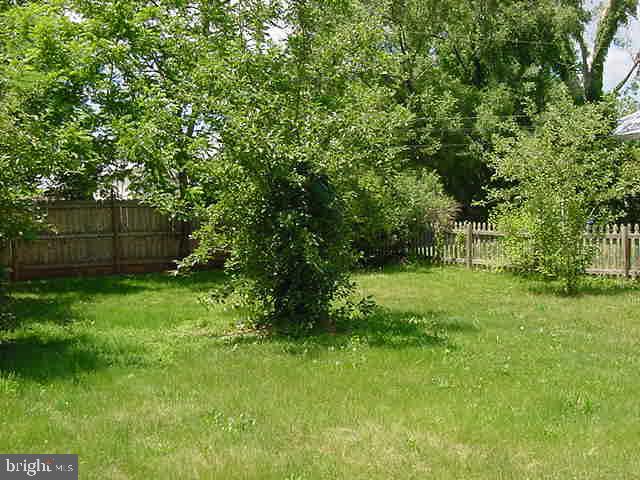 215 Blue Ridge Avenue Front Royal, VA 22630 - Photo 6 of 24