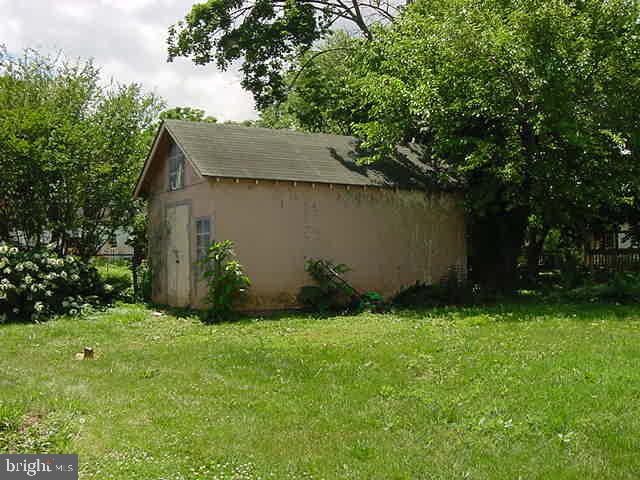 215 Blue Ridge Avenue Front Royal, VA 22630 - Photo 7 of 24