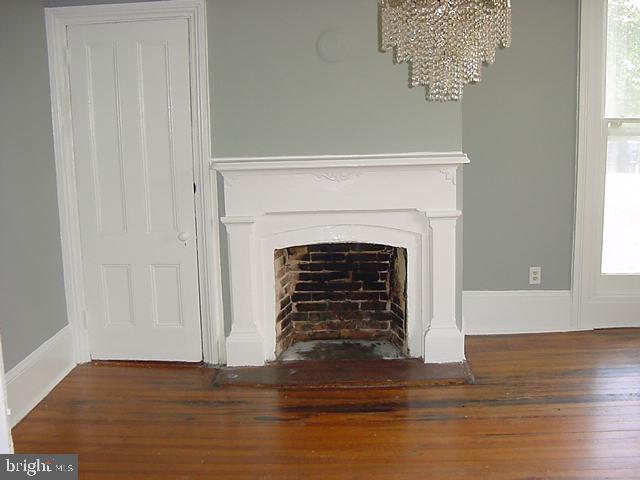 215 Blue Ridge Avenue Front Royal, VA 22630 - Photo 9 of 24