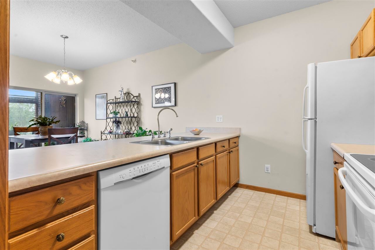 360 Camden Road Iowa City, IA 52245 - Photo 11 of 23 Gallery Image 11