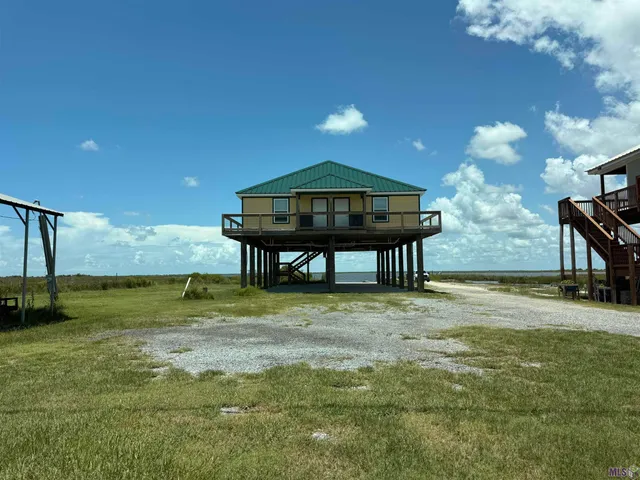 $615,000 | 6920 Highway 56, Chauvin, LA 70344