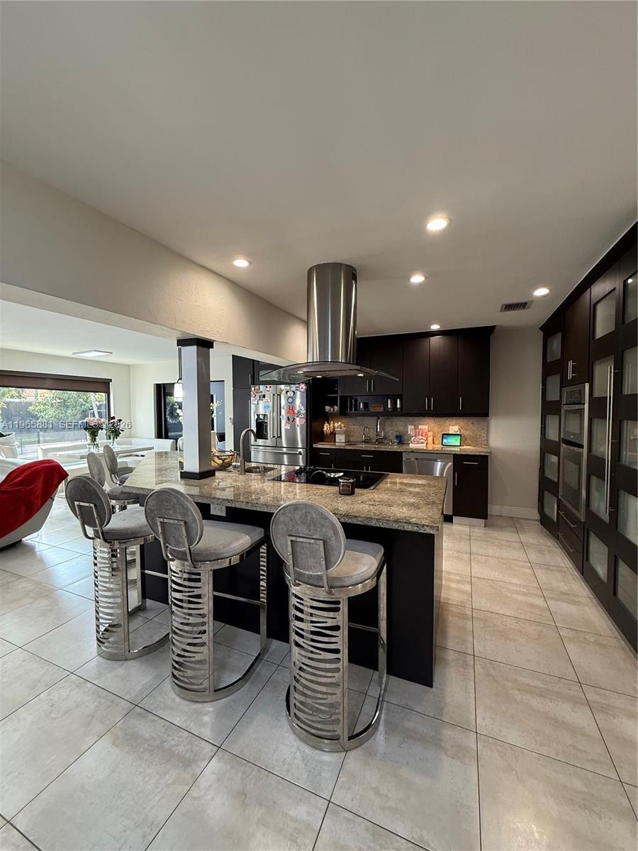 3521 Southwest 99th Court Miami, FL 33165 - Photo 13 of 70