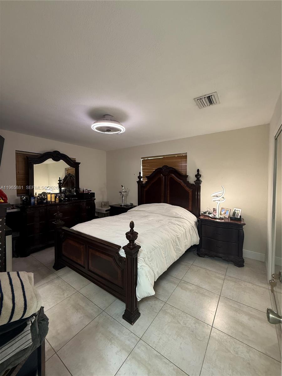 3521 Southwest 99th Court Miami, FL 33165 - Photo 22 of 70