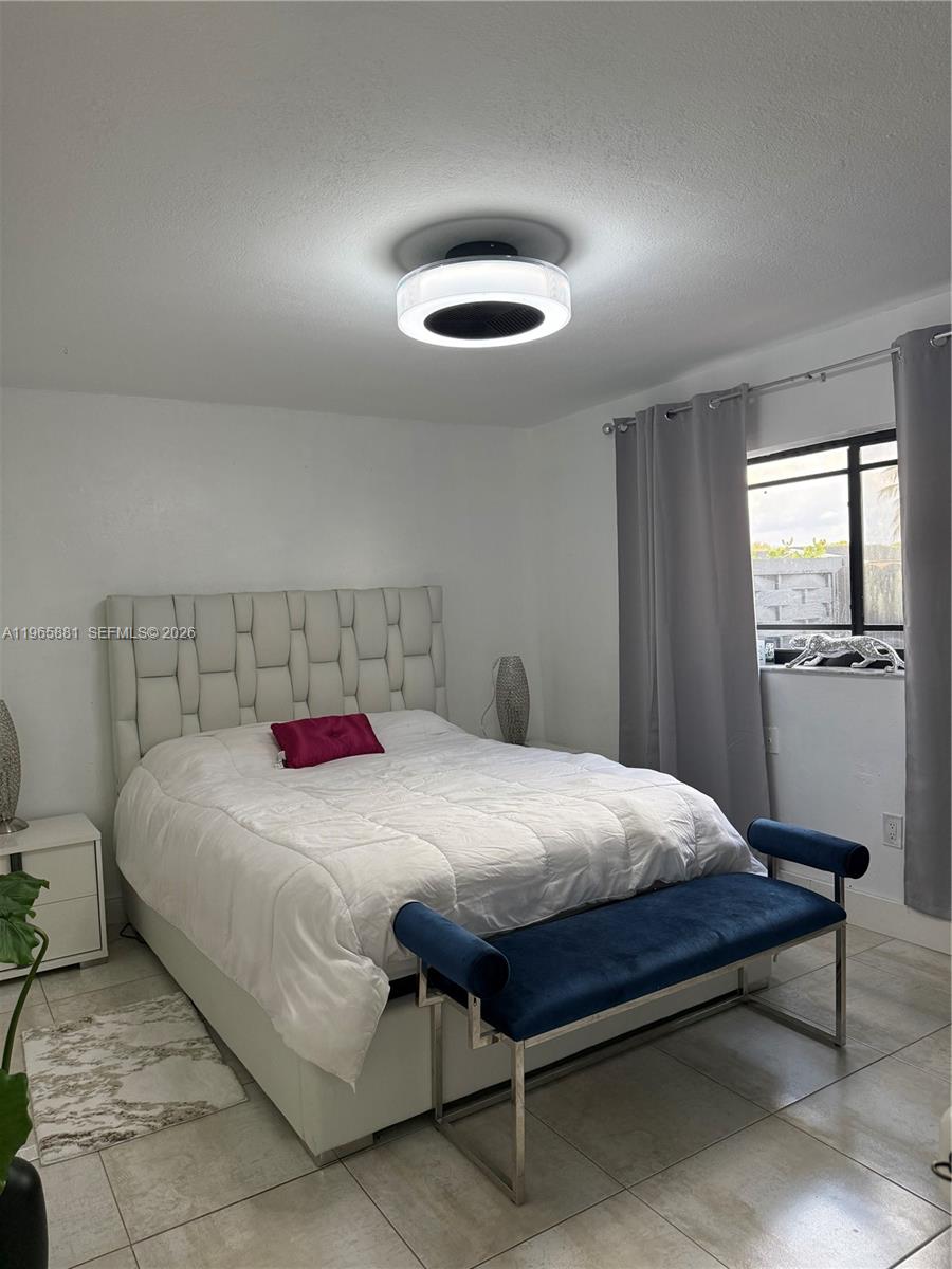3521 Southwest 99th Court Miami, FL 33165 - Photo 28 of 70