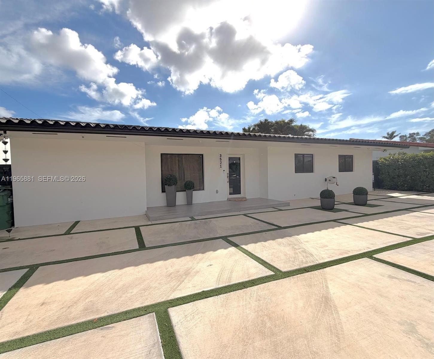 3521 Southwest 99th Court Miami, FL 33165 - Photo 3 of 70