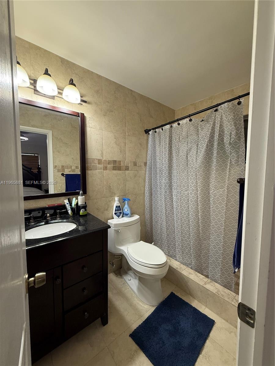 3521 Southwest 99th Court Miami, FL 33165 - Photo 31 of 70