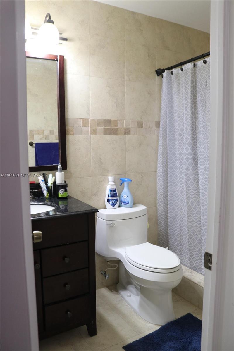 3521 Southwest 99th Court Miami, FL 33165 - Photo 34 of 70