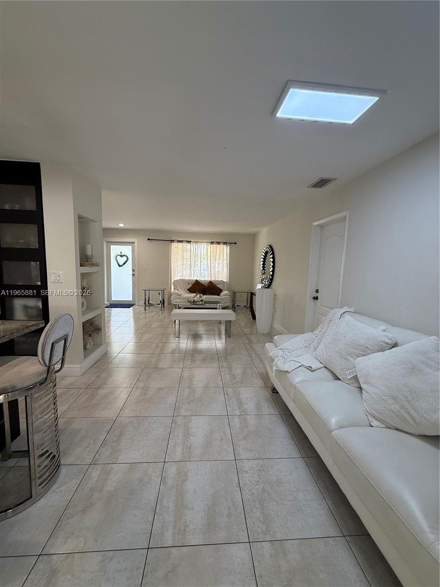 3521 Southwest 99th Court Miami, FL 33165 - Photo 6 of 70