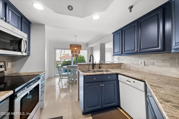 $675,000 | 1551 1st Street South, Unit 101, Jacksonville Beach, FL 32250