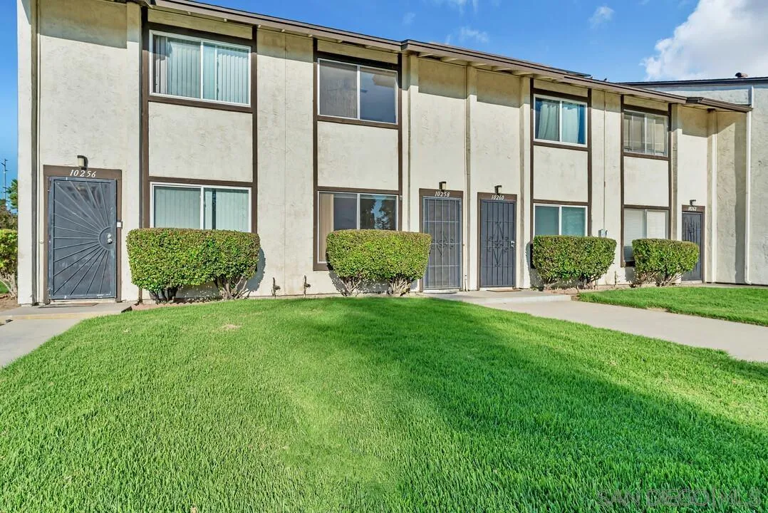 10258 Carefree Drive Santee, CA 92071 - Photo 28 of 30 a view of a backyard of the house