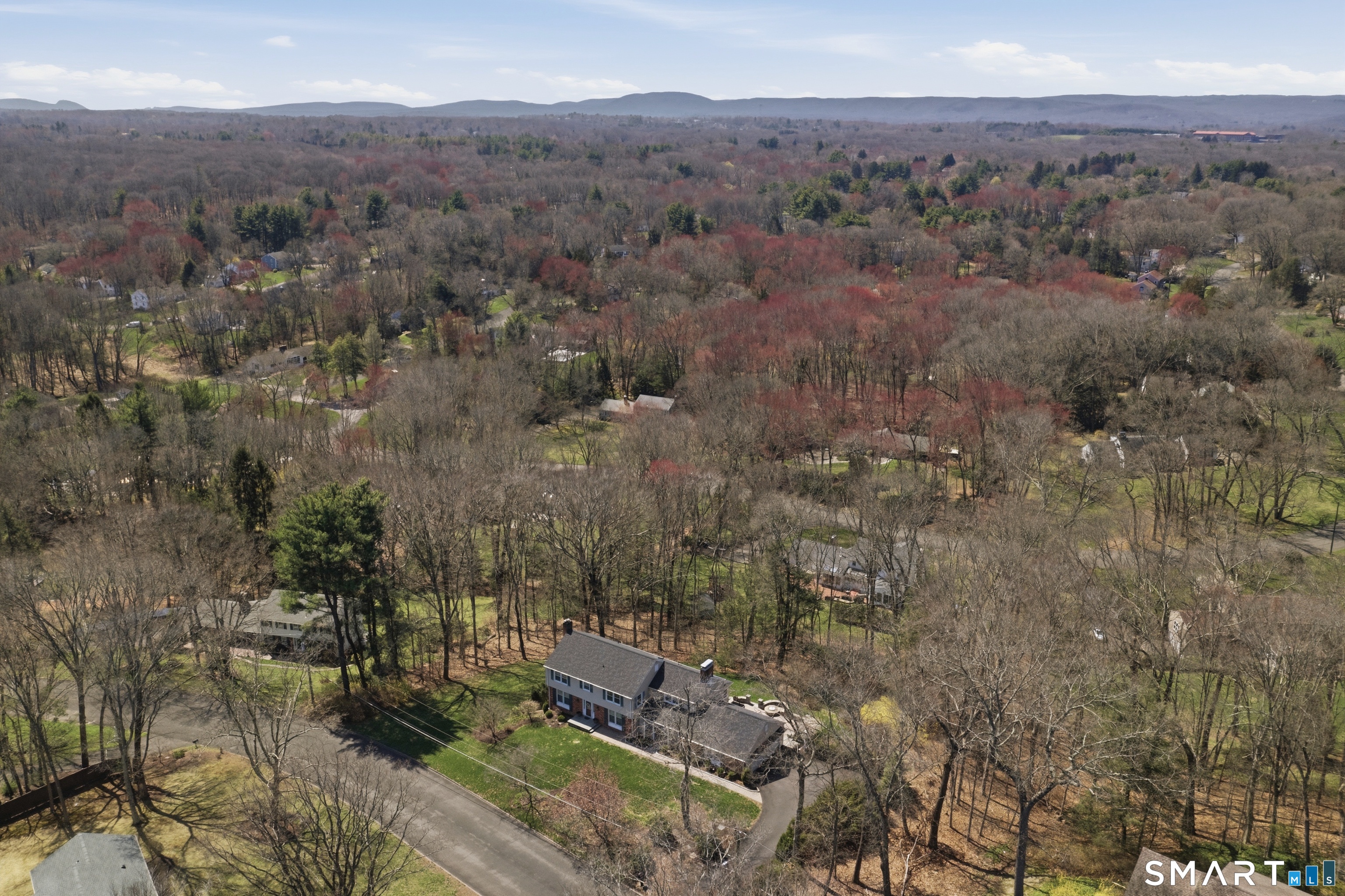 255 Nob Hill Road Cheshire, CT 06410 - Photo 4 of 39