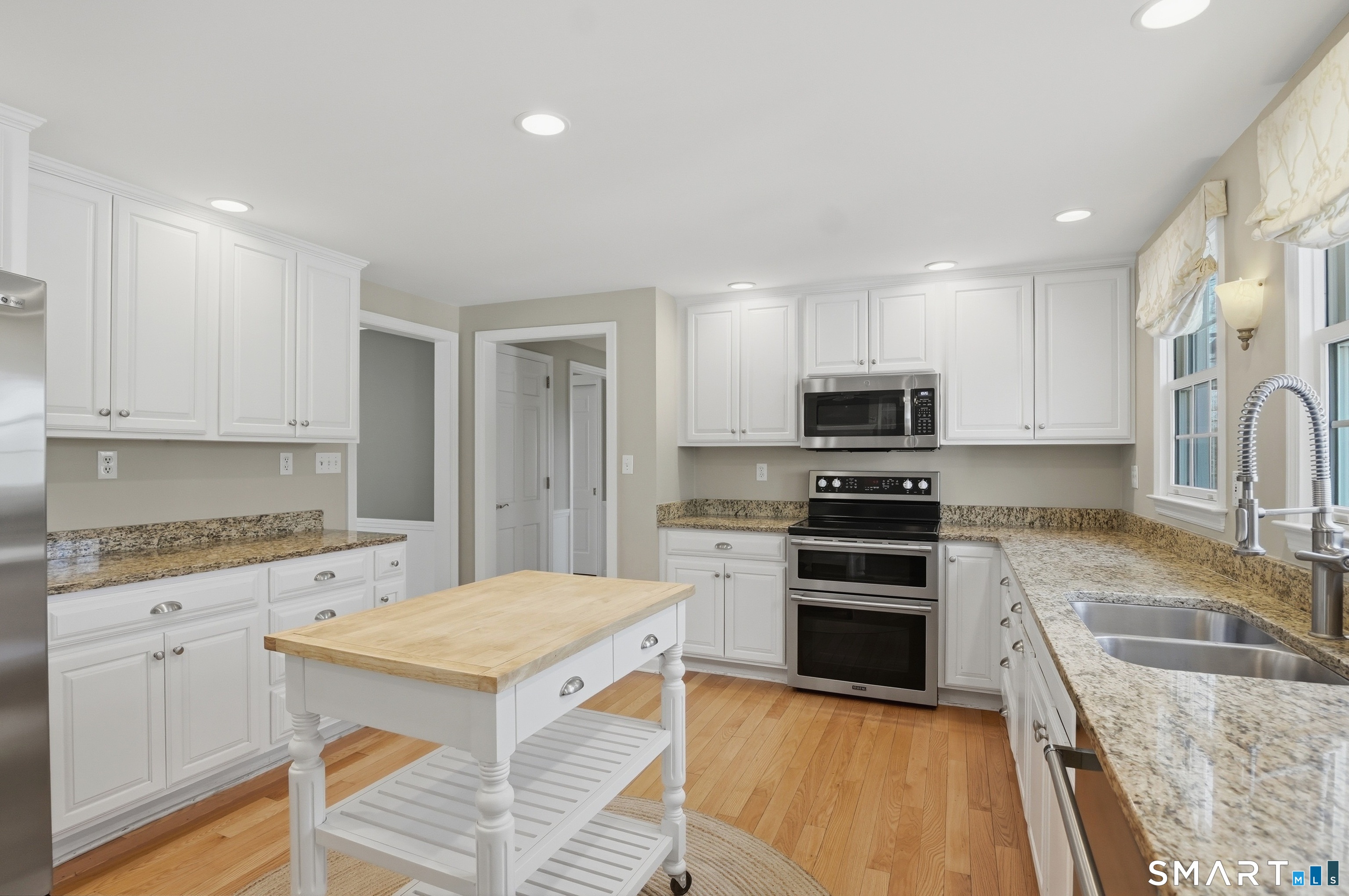 255 Nob Hill Road Cheshire, CT 06410 - Photo 7 of 39