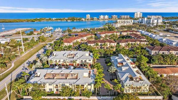 $5,700 | 3770 County Line Road, Unit A5, Tequesta, FL 33469