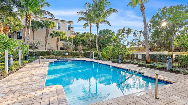 $5,700 | 3770 County Line Road, Unit A5, Tequesta, FL 33469