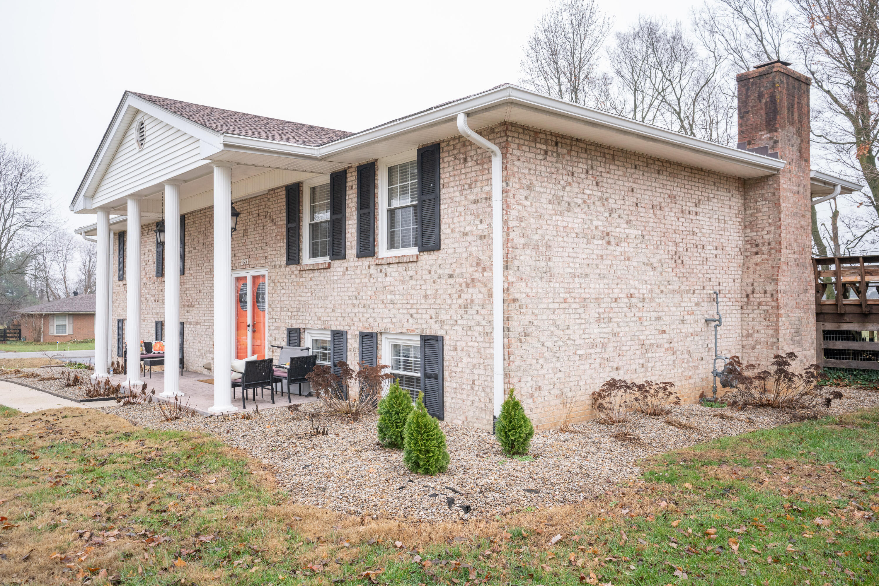 181 Cypress Road Versailles, KY 40383 - Photo 2 of 35 DJT01549