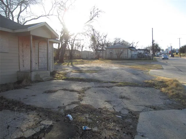 $295,000 | 3517 Forney Road, Dallas, TX 75223