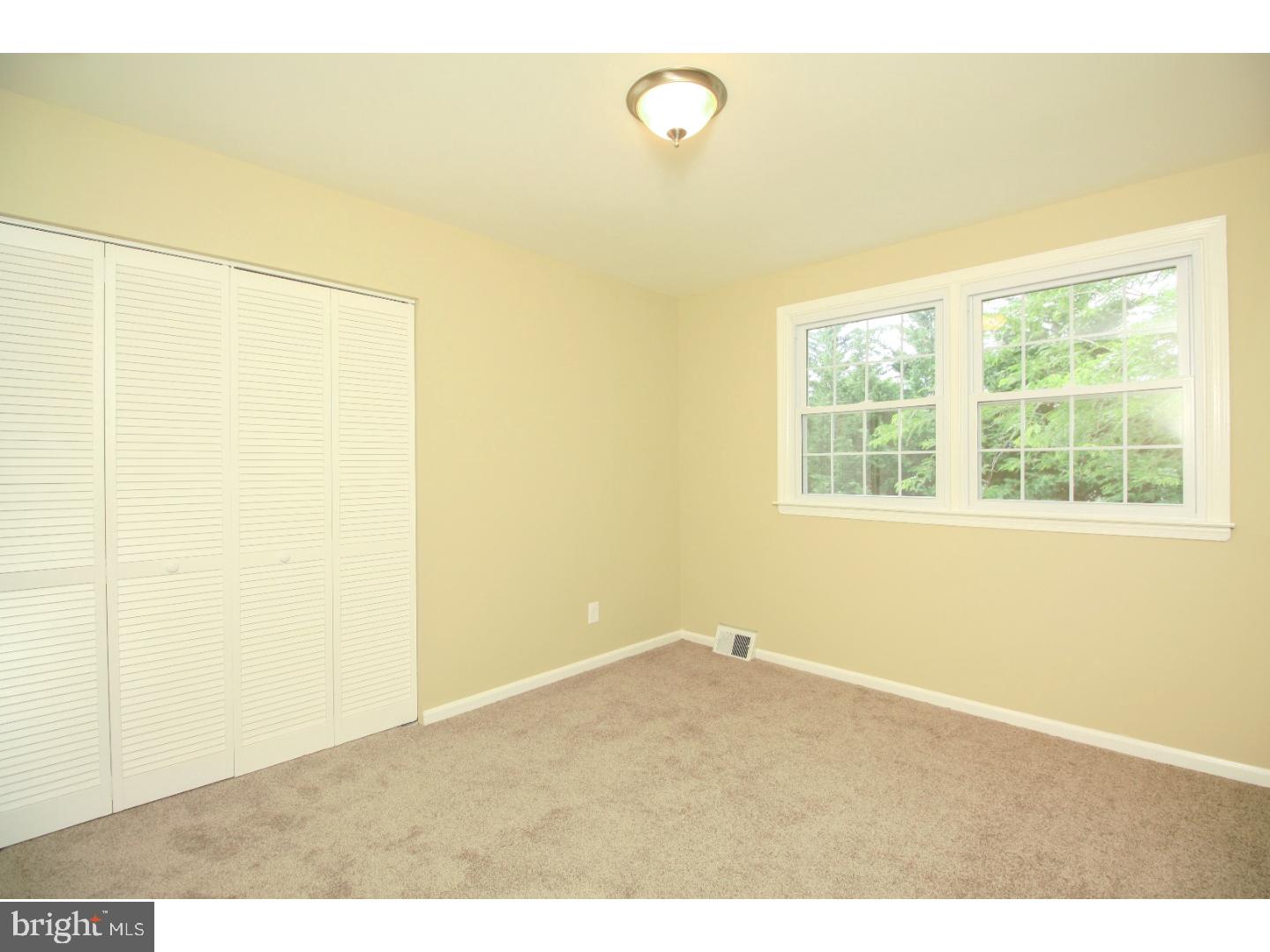 450 Doe Run Lane Springfield, PA 19064 - Photo 19 of 25 Bedroom 4
