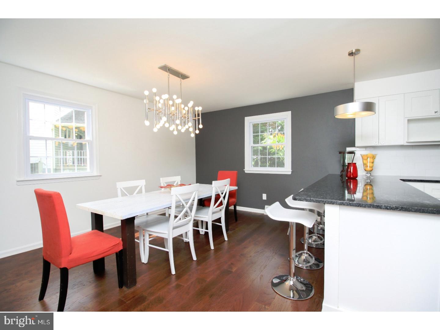 450 Doe Run Lane Springfield, PA 19064 - Photo 5 of 25 Dining Room