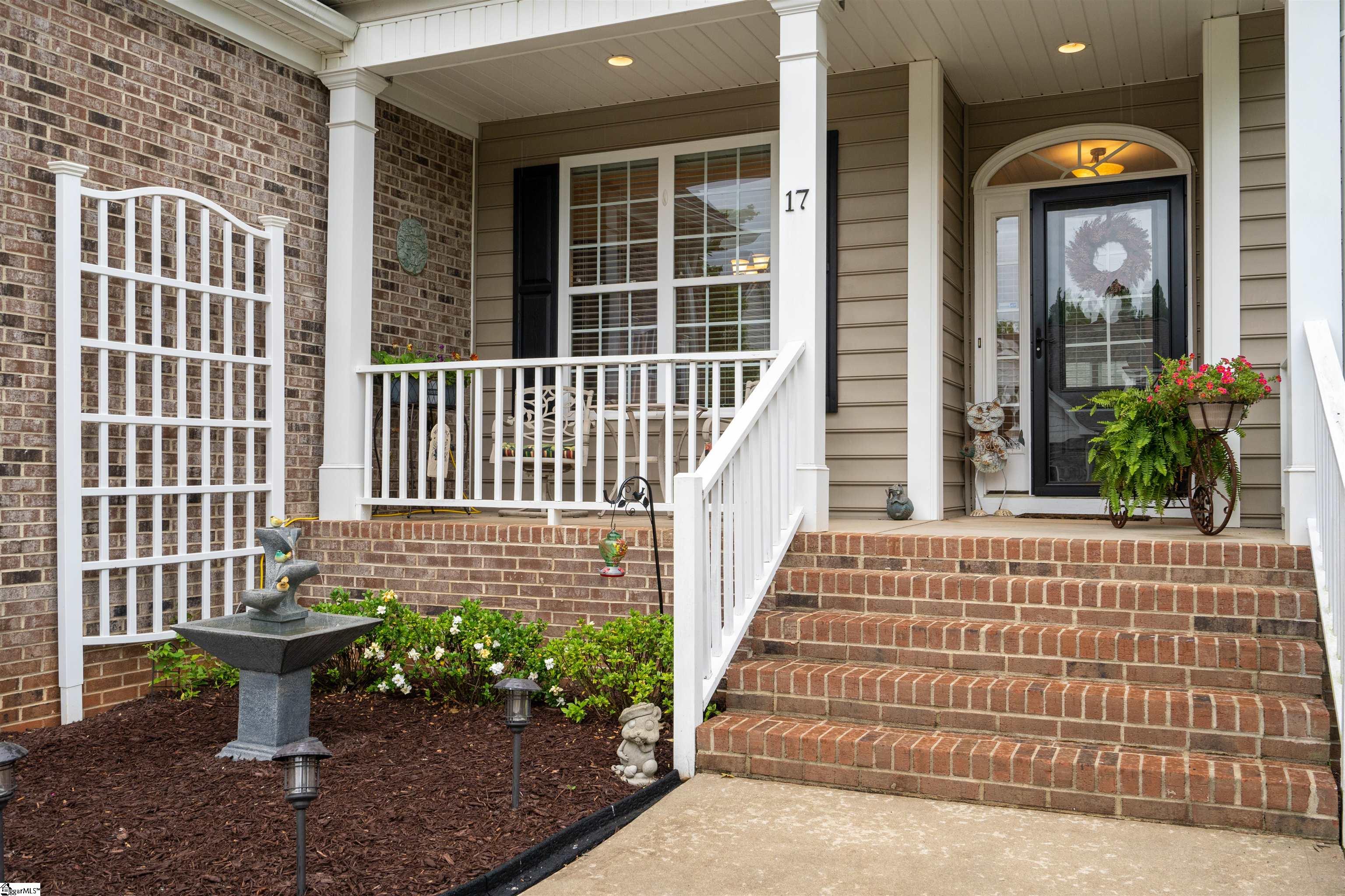 17 Aldgate Way Greer, SC 29650 - Photo 5 of 36 Gallery Image 5