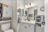 600 Dennison Road, Unit SPC 29 Tehachapi, CA 93561 - Photo 17 of 29 resized-17 Primary Bathroom