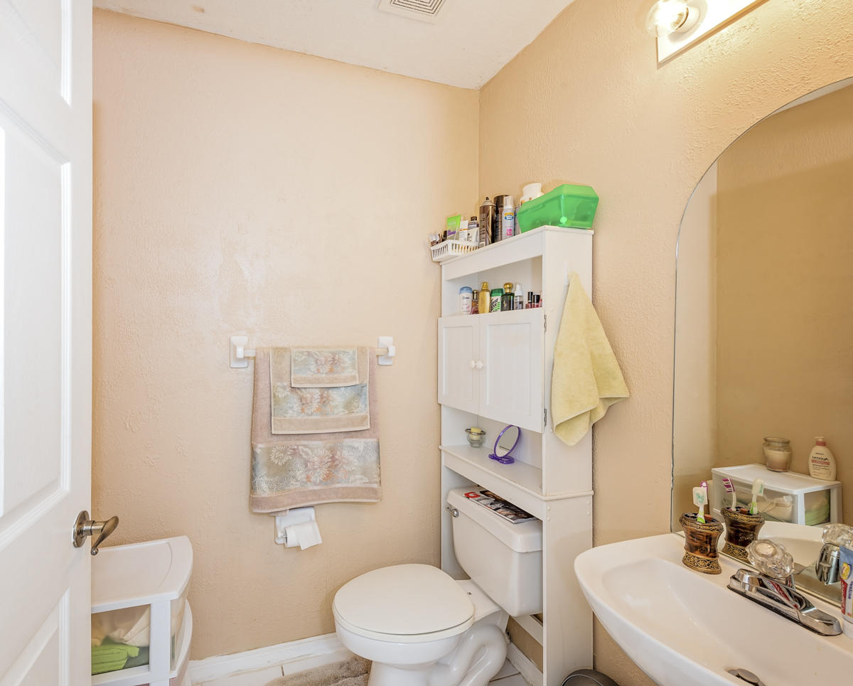 23323 Treeline Drive Boca Raton, FL 33428 - Photo 15 of 28 16