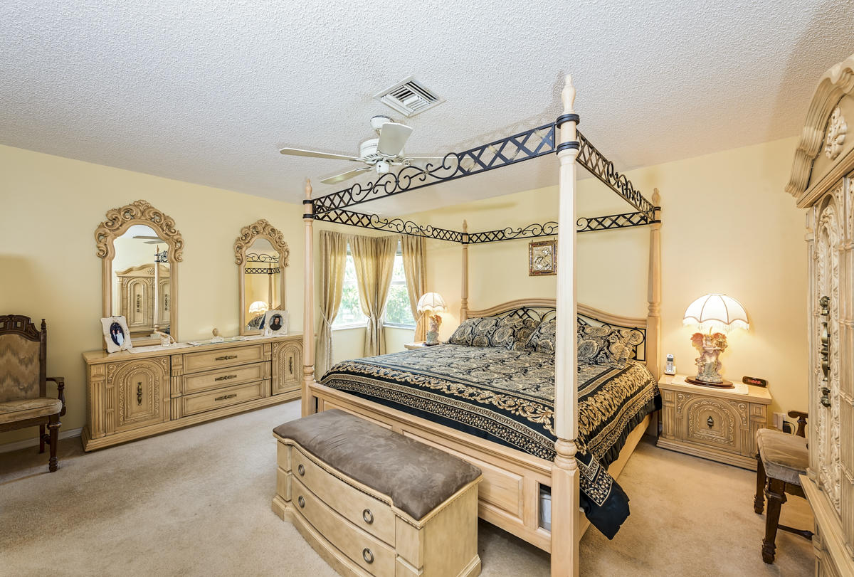 23323 Treeline Drive Boca Raton, FL 33428 - Photo 17 of 28 18