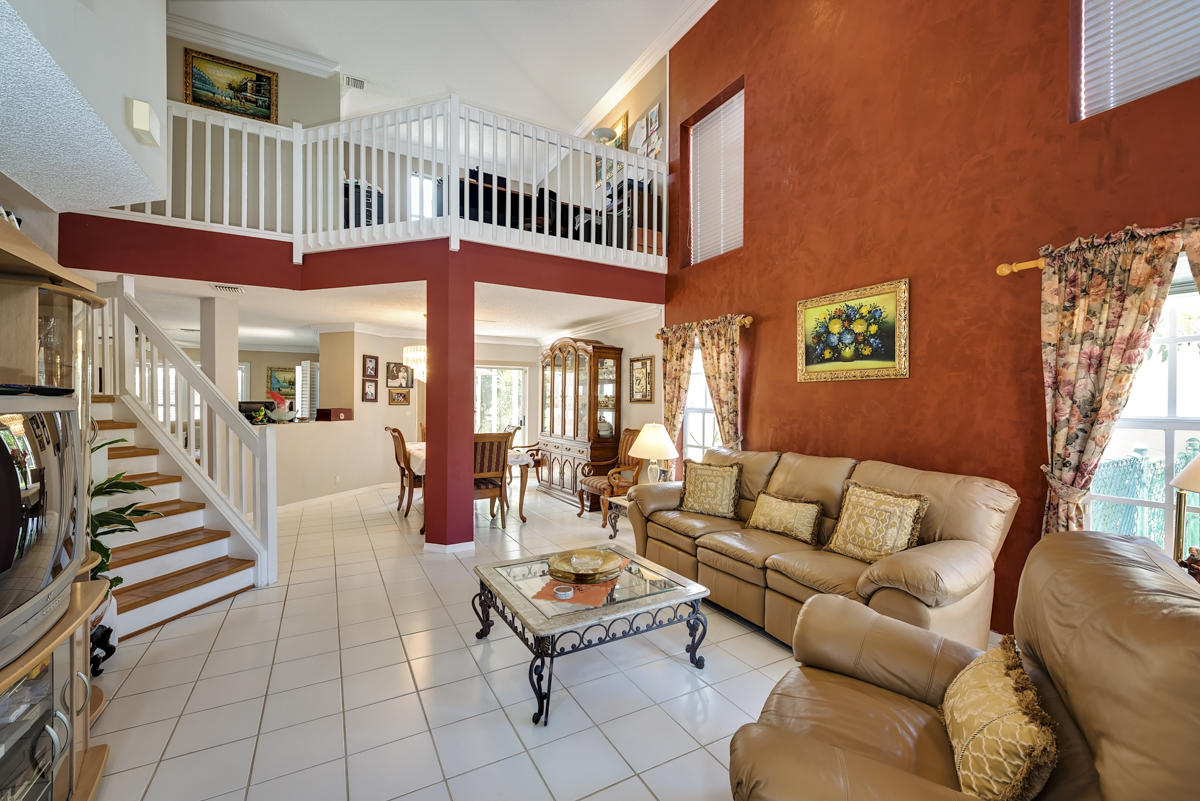 23323 Treeline Drive Boca Raton, FL 33428 - Photo 2 of 28 3
