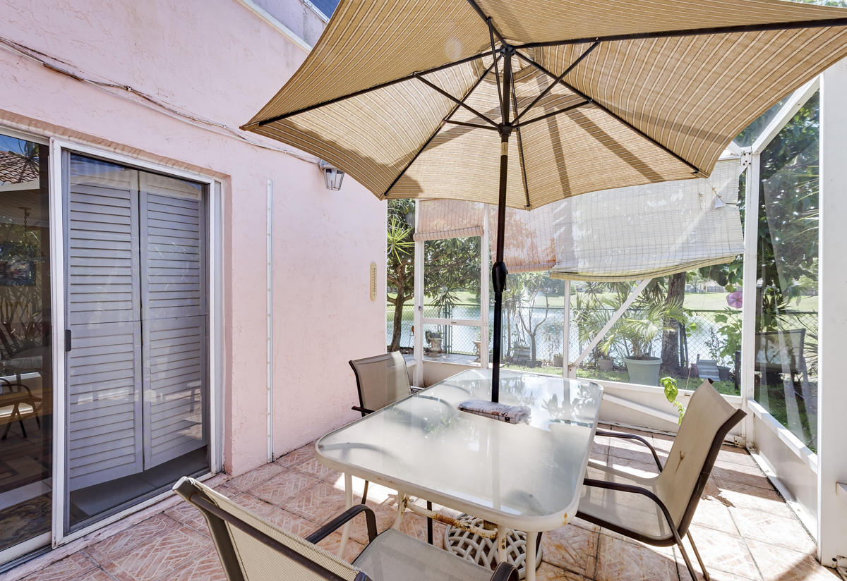 23323 Treeline Drive Boca Raton, FL 33428 - Photo 23 of 28 25