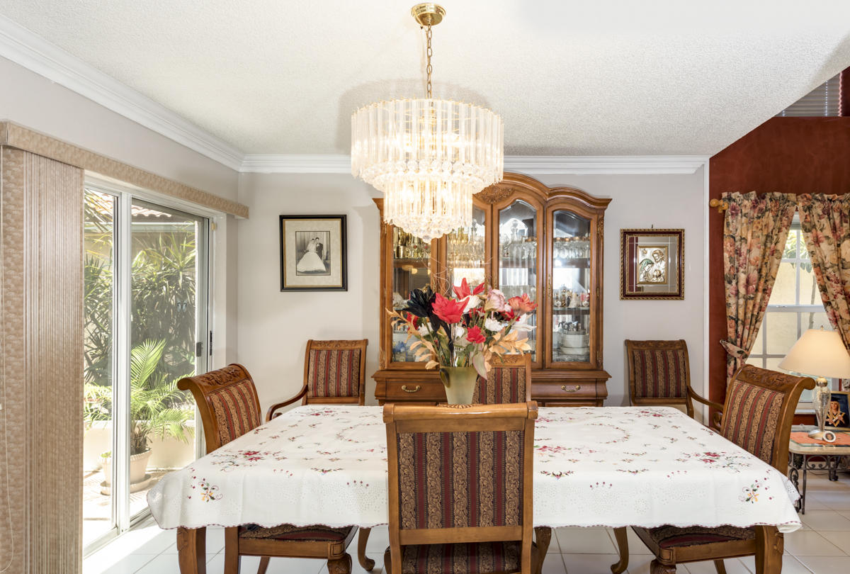 23323 Treeline Drive Boca Raton, FL 33428 - Photo 5 of 28 6