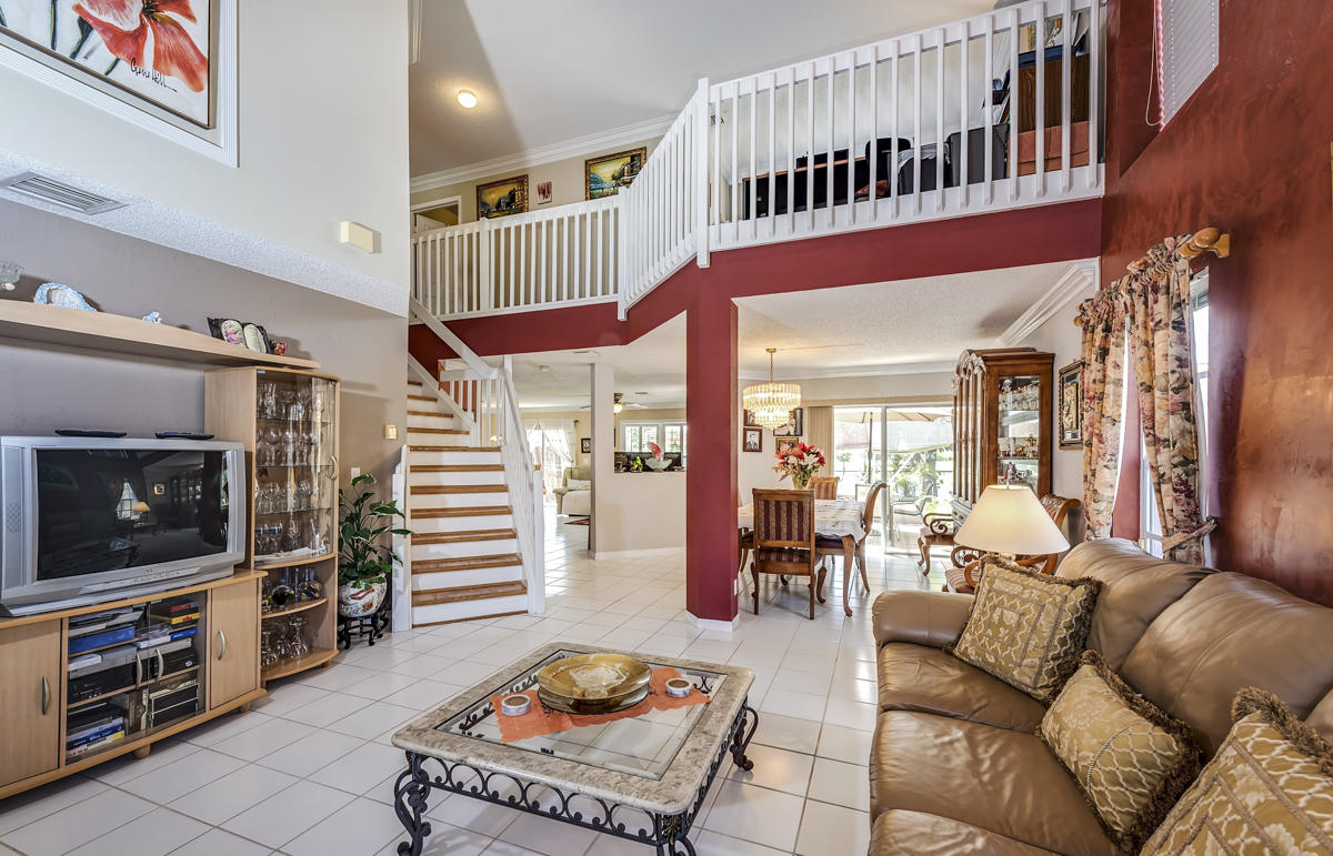 23323 Treeline Drive Boca Raton, FL 33428 - Photo 7 of 28 8