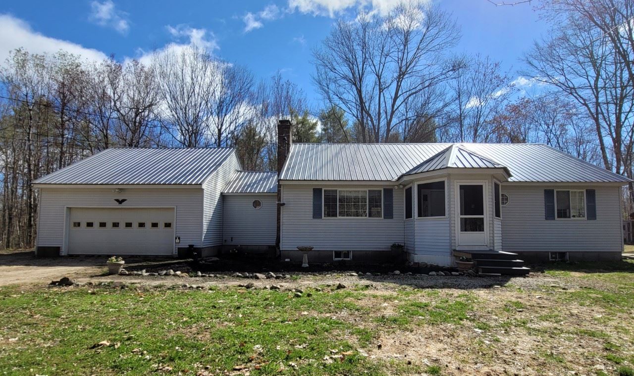 234 Stockbridge Corner Road Alton, NH 03809 - Photo 3 of 40