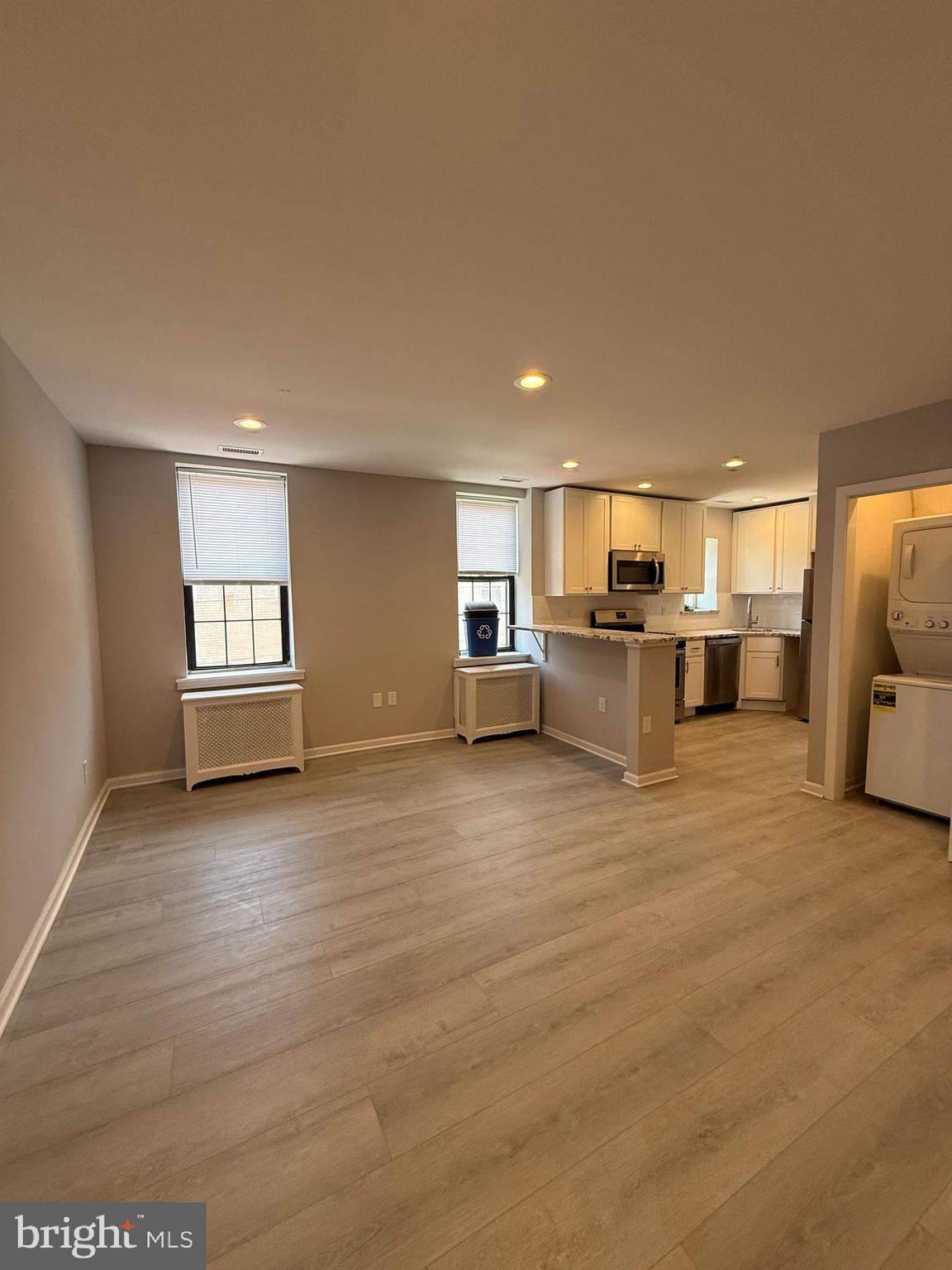 1208 Mifflin Street, Unit 2 Philadelphia, PA 19148 - Photo 2 of 14