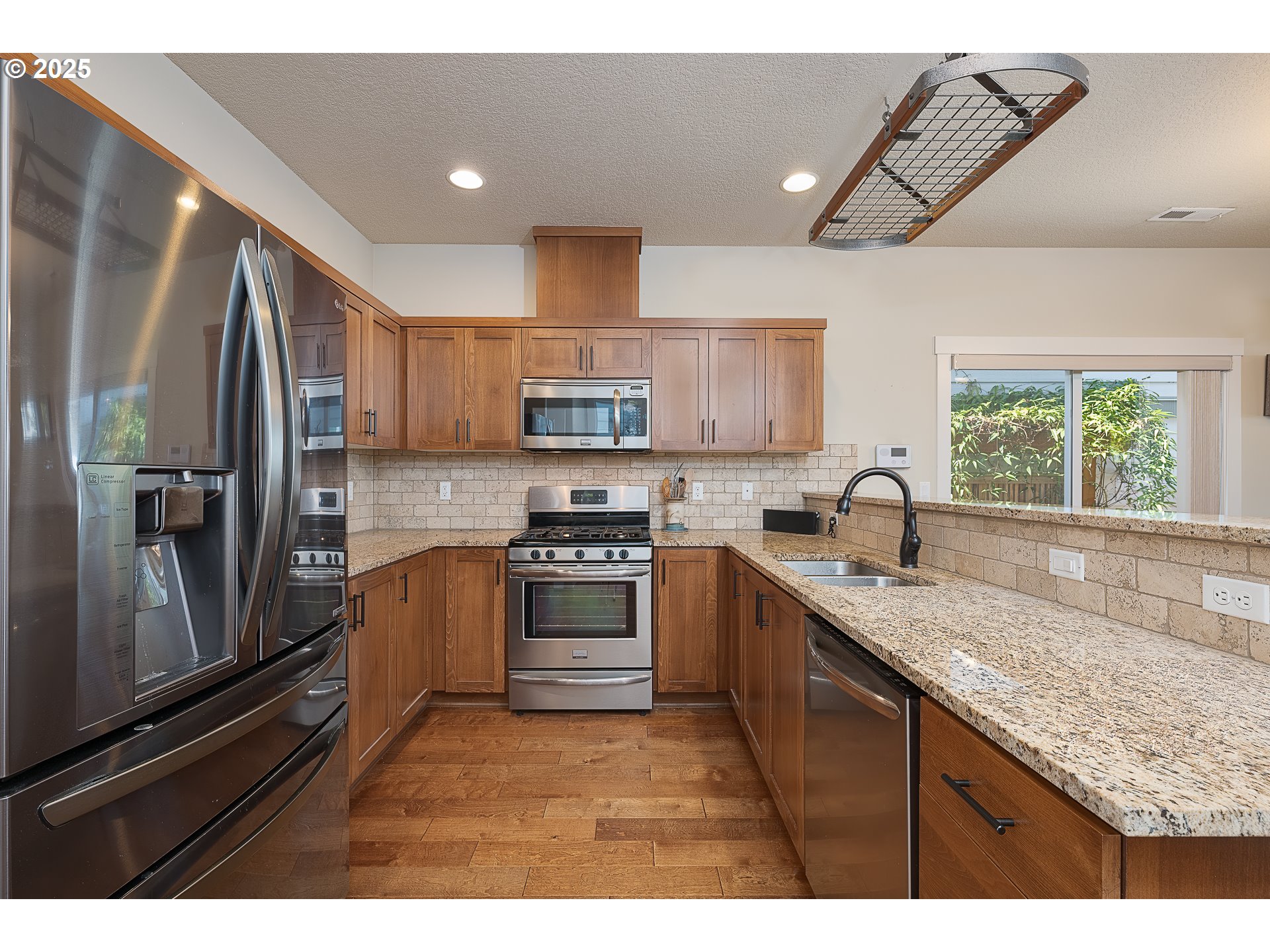 14856 Northwest Shackelford Road Portland, OR 97229 - Photo 7 of 35 Gallery Image 7