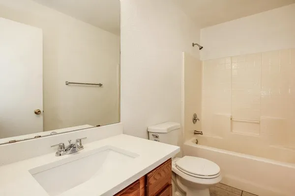 $1,940 | 2627 South 84th Glen, Tolleson, AZ 85353