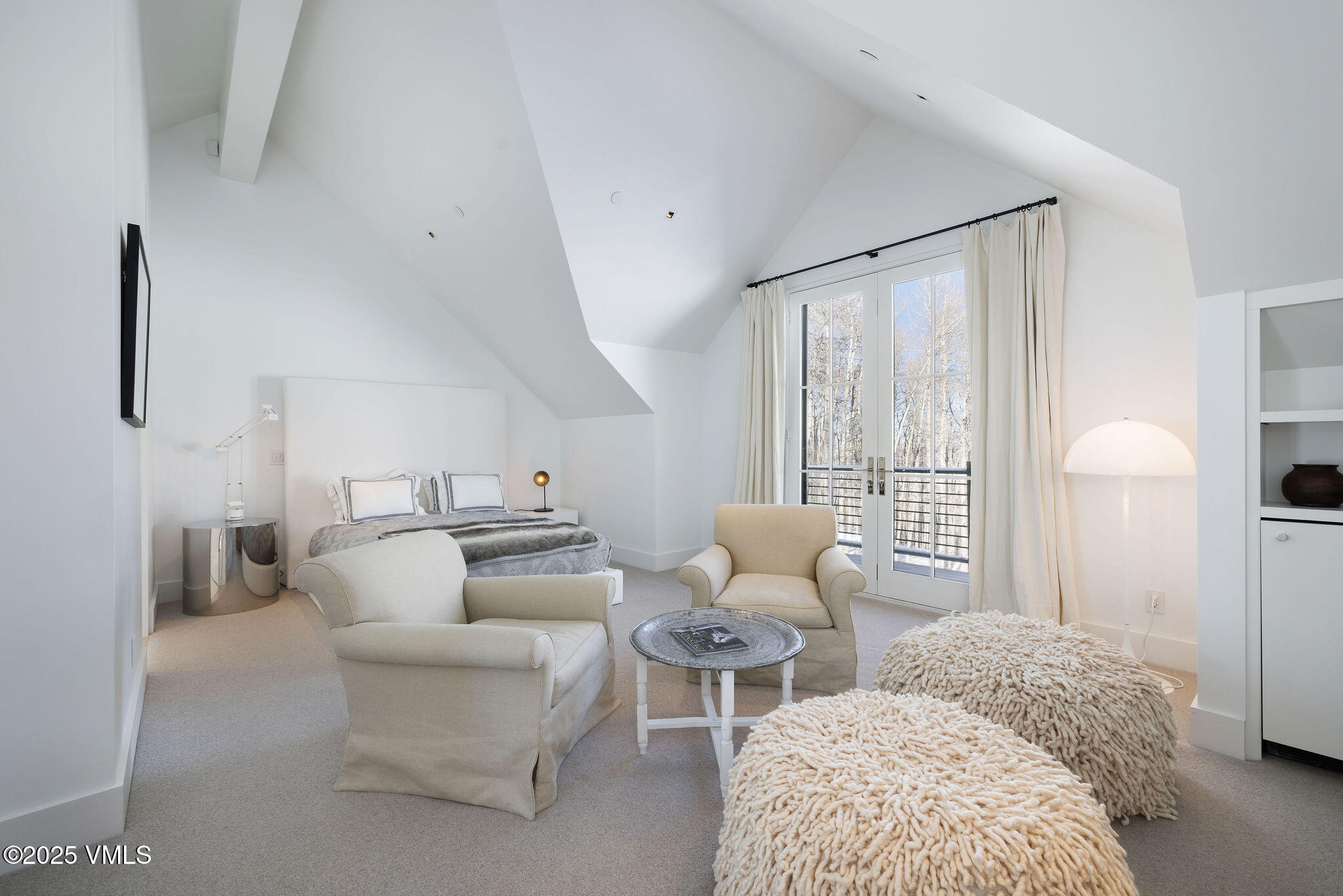 2584 Daybreak Ridge Road Avon, CO 81620 - Photo 33 of 53 2584_daybreak_ridge_interior_bed05