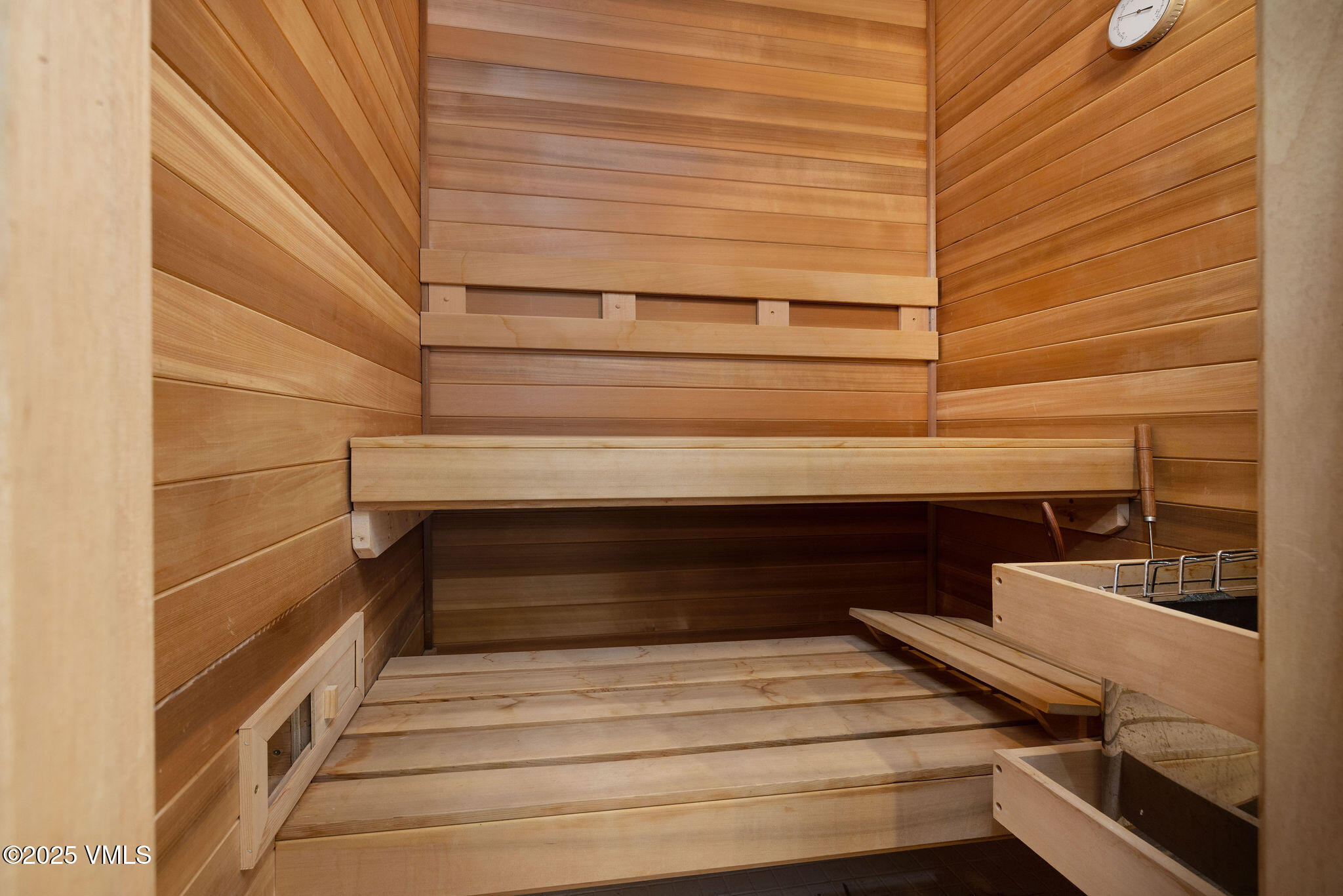 2584 Daybreak Ridge Road Avon, CO 81620 - Photo 50 of 53 2584_daybreak_ridge_interior_sauna