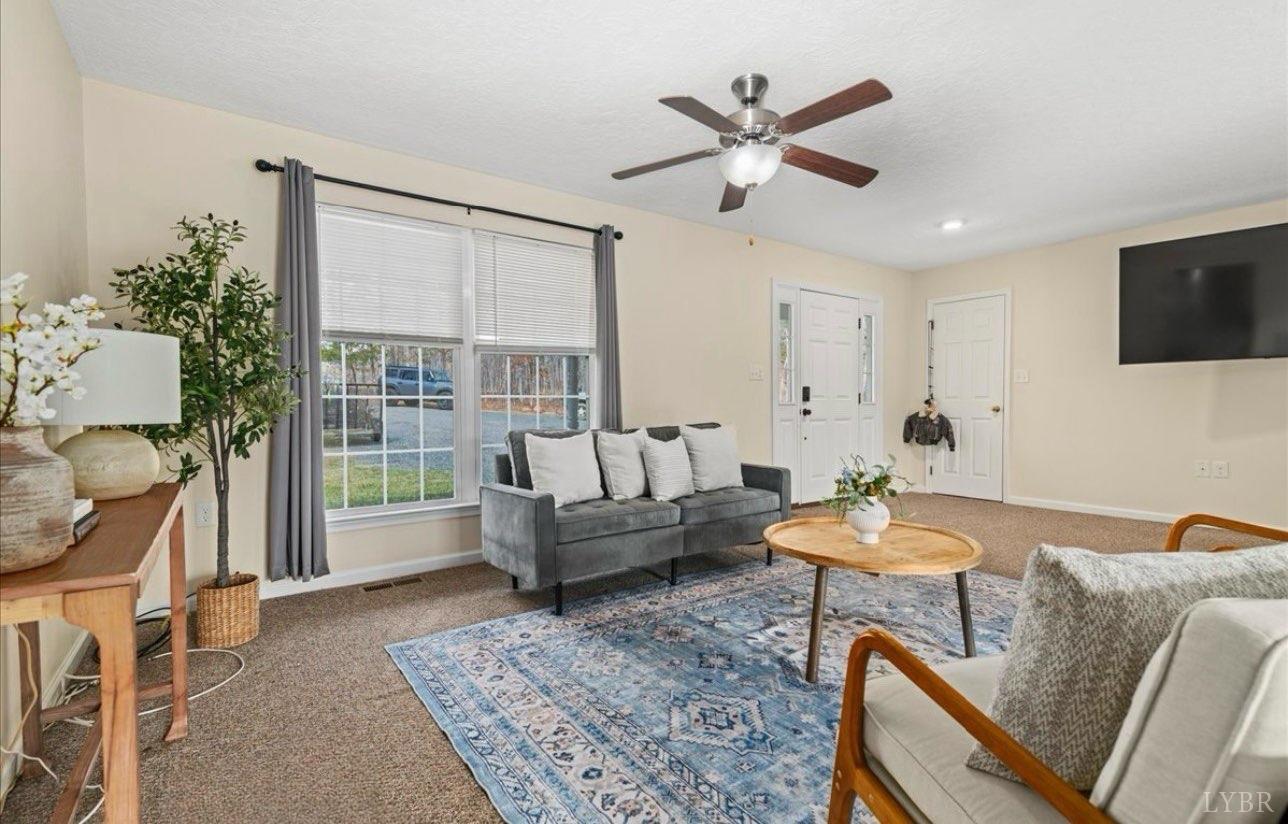 570 Kentmoor Farm Road Madison Heights, VA 24572 - Photo 2 of 38