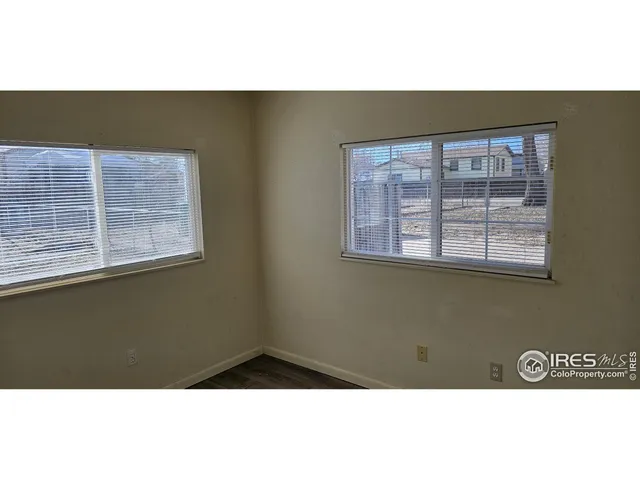 a picture of a black and white wall