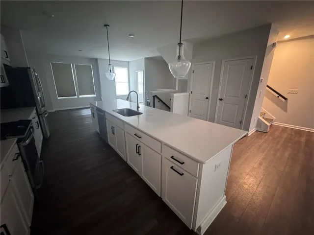 $465,000 | 2686 Crk Vw Terrace Northwest, Atlanta, GA 30318