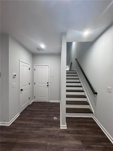 $465,000 | 2686 Crk Vw Terrace Northwest, Atlanta, GA 30318