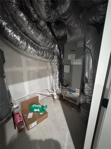 $465,000 | 2686 Crk Vw Terrace Northwest, Atlanta, GA 30318