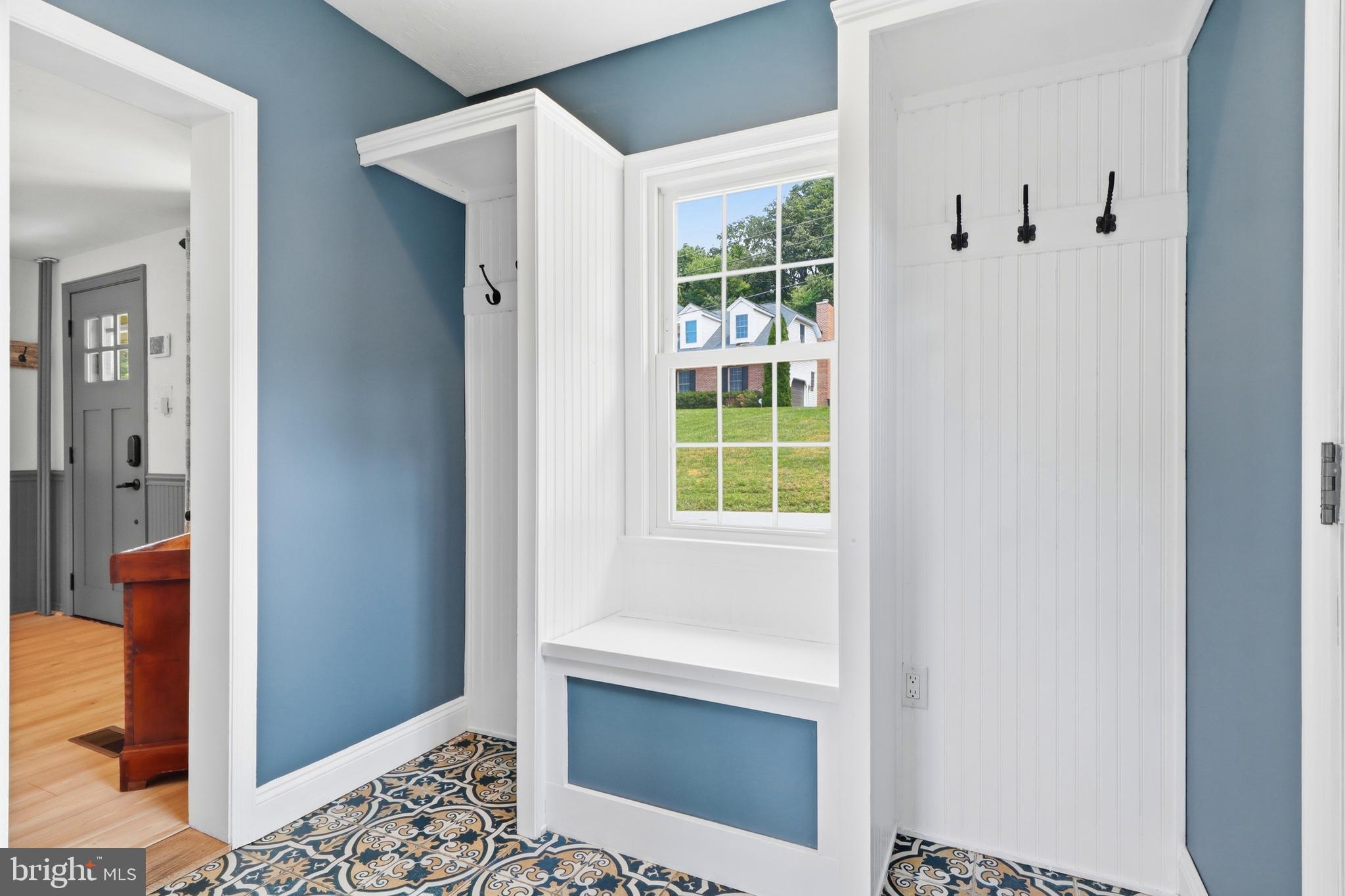 690 Academy Road York, PA 17406 - Photo 12 of 104 Gallery Image 12