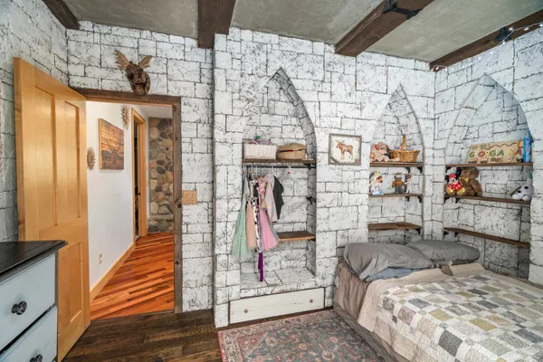 $1,449,900 | 5616 McQuade Road, Duluth, MN 55804